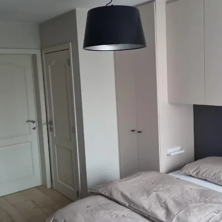 Apartament Helene *